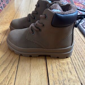 H&M NWT Brown Kids Boots